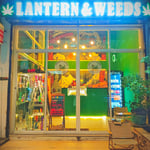 ร้านขายกัญชา Lantern & Weeds : Dispensary Phutthamonthon sai 1 : Southern Bus Terminal Bangkok (Sai Tai Mai)