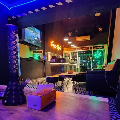 Terpy Highs Cafe & Lounge product image