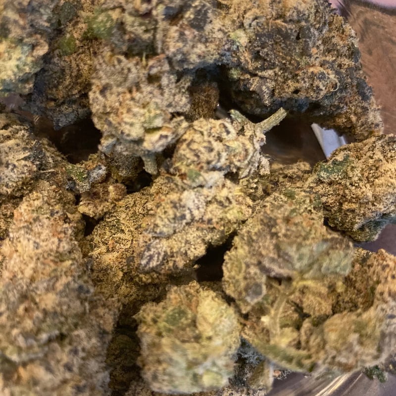 Slurricane, Gigant Zkittlez, Divine Storm, Special Kush, Double Black