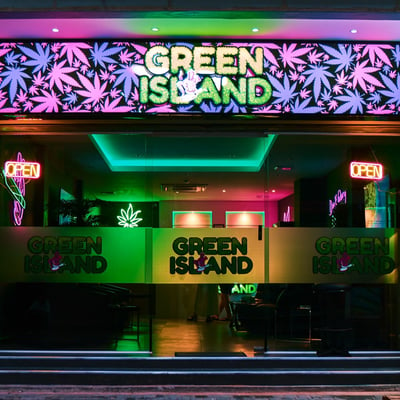 Green Island Pattaya - Weed shop walking street
