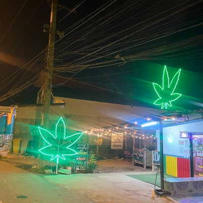 สุภาพบุรุษ มหากัญ product image