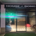 House of Bong Lipa Noi