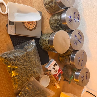 ร้านกัญชา one hit cannabis shop product image