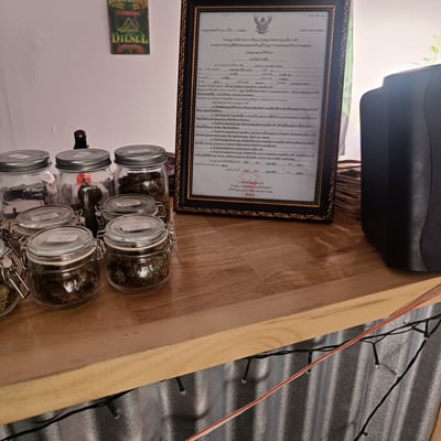 Le'Kush Cannabis shop