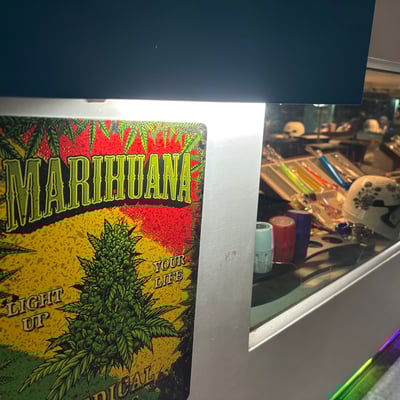 CHOKE weed shop product image