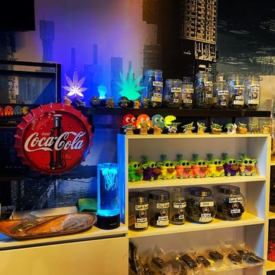 กระท่อมกัญชา - สามแยกหนองบัว product image