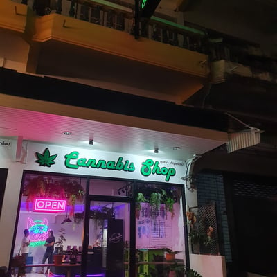 Choopcheewa Cannabis Shop