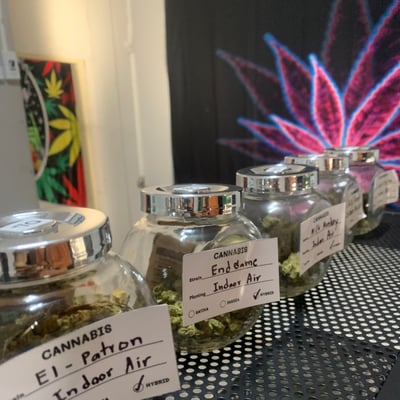 PEDZA 420 CANNABIS SHOP