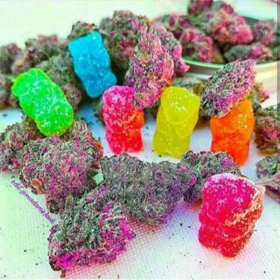 Cannabis gummies 