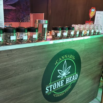 Stone Head Surin (Cannabis Connection) product image