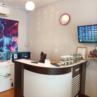 Green galaxy Cannabis Shop product image