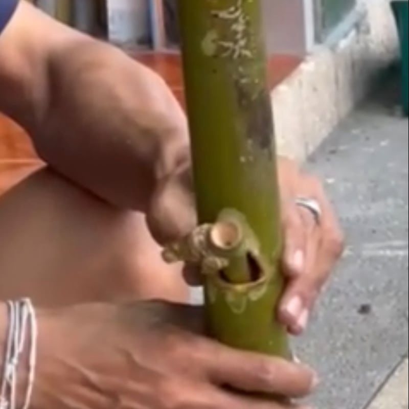 Traditional Thai Bamboo bong at STARBUDS 420 in Krabi - Weed in Thailand