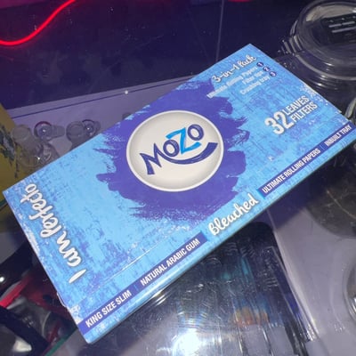Mozo King Size Rolling Paper (Bleached)