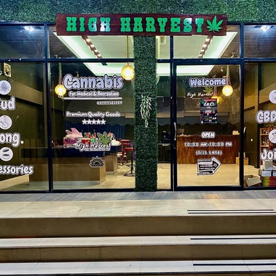 High Harvest Cannabis Gallery Shop & Farm Weed (ร้านกัญชา, ศูนย์รวมกัญชาเเละอุปกรณ์สำหรับสายเขียวครบวงจร)