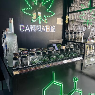 Good Kush Bar - Cannabis Kata Beach product image