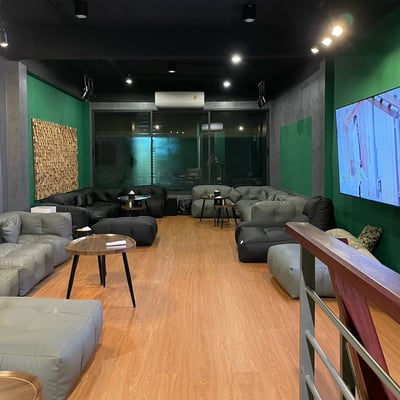 Hempmade - Cannabis Store & Chillin Hub/ 大麻店/ Weed Dispensary & Lounge product image