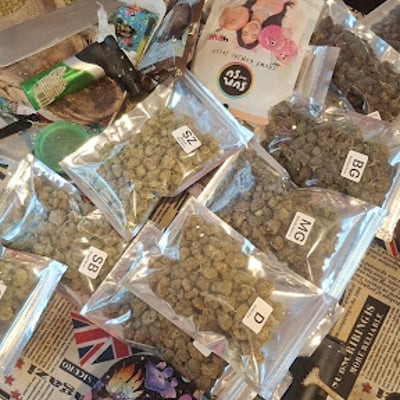 Muller Cannabis & Bar product image