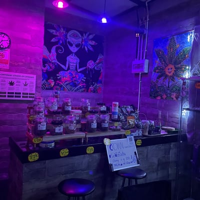 กัญชา weed Crown cannabis Thailand product image
