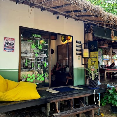 Lanta Highland Weed / Cannabis Beach Shop