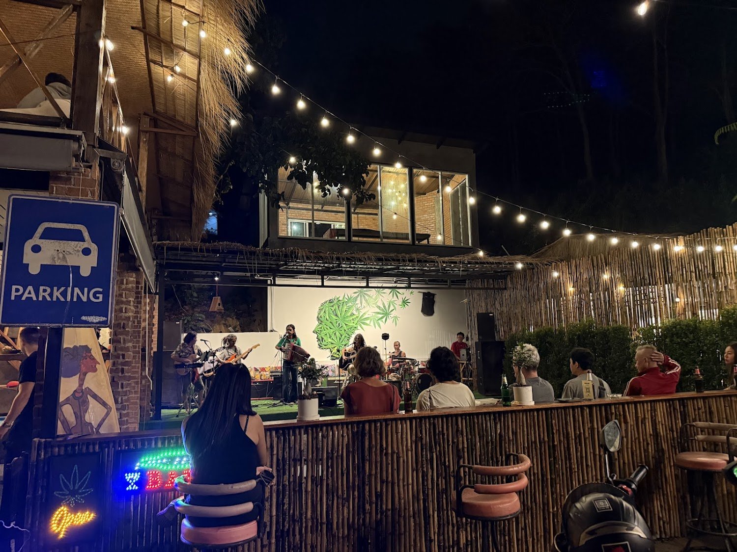 Lesbian eshak yuziga porno video