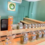 Growclub420 ร้านกัญชา (Cannabis shop)