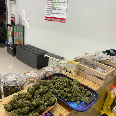 Cannabis Road5 product image