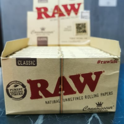 Raw Rolling​ Papers