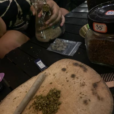 กัญชา weed Crown cannabis Thailand product image