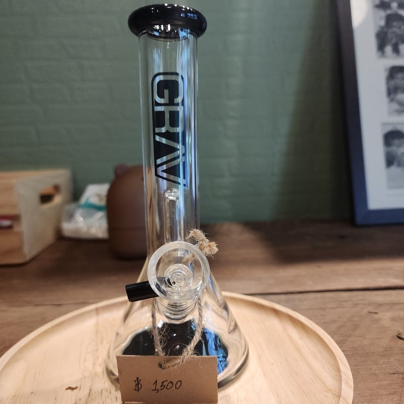 Mini Grav Bong at The Smokers' Library since 2022 (Cannabis Dispensary