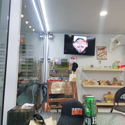 Weed shop enjoy