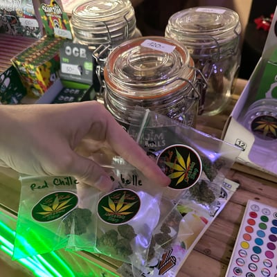 La Belle weed shop product image