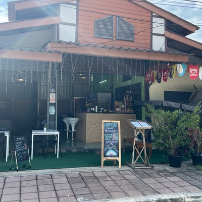 Mini's cafe